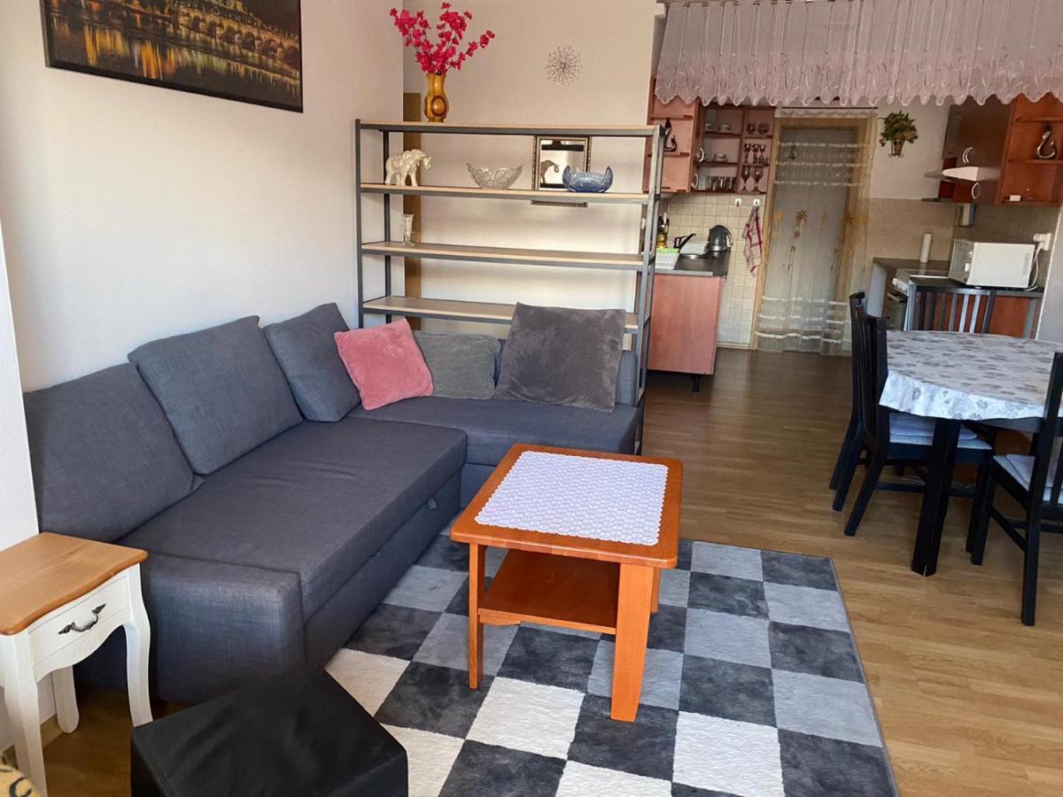 Apartman Tanas Atlantis Tabor Apartment Exterior photo